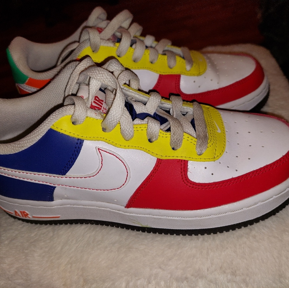 Nike Air Force 1 LV8, youth sz 5.5, used, $50, GLENN HEIGHTS TX PPU OR SHIPPING
